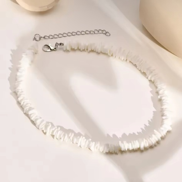 Hawaiian Style Bohemian Vintage Natural Shell Necklace - Picture 10 of 11